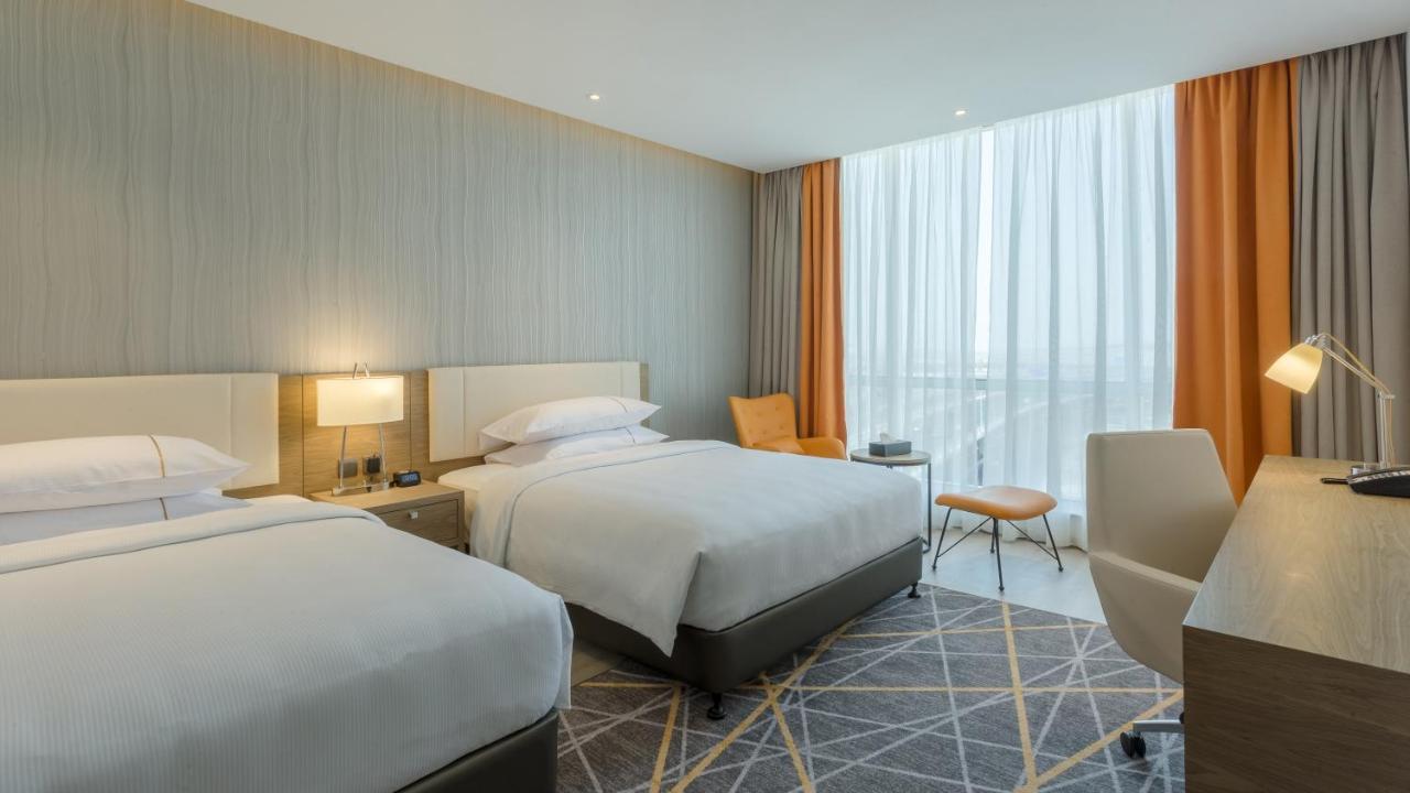 Clarion Hotel Jeddah Airport Bagian luar foto