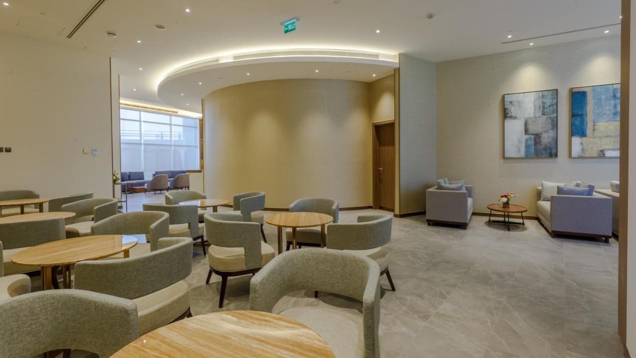 Clarion Hotel Jeddah Airport Bagian luar foto