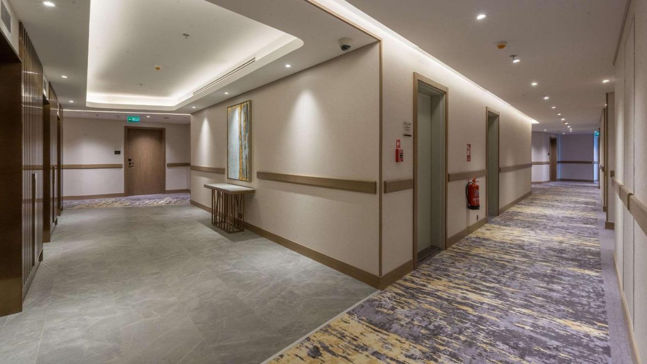 Clarion Hotel Jeddah Airport Bagian luar foto