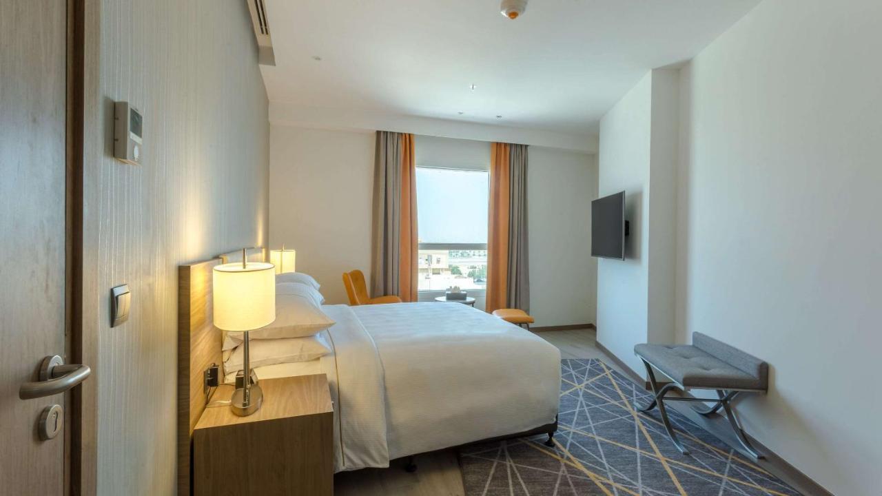 Clarion Hotel Jeddah Airport Bagian luar foto