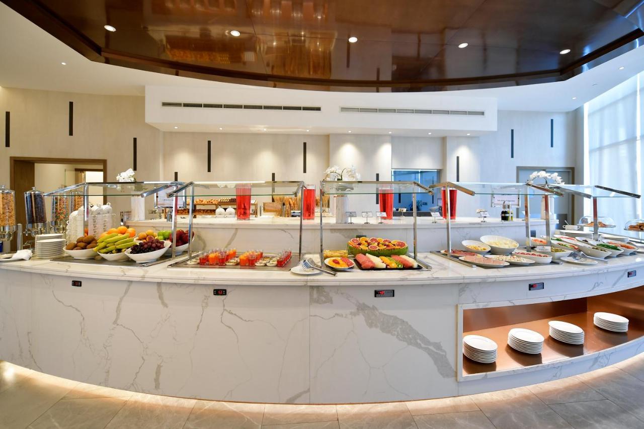 Clarion Hotel Jeddah Airport Bagian luar foto
