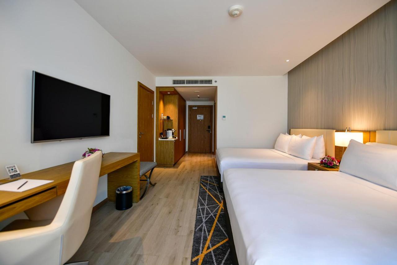 Clarion Hotel Jeddah Airport Bagian luar foto